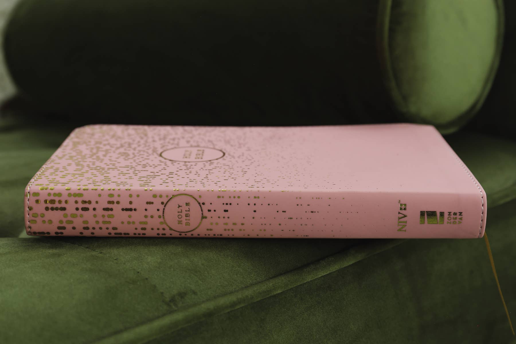 NIV Bible For Teens, Thinline Edition, Pink Leathersoft
