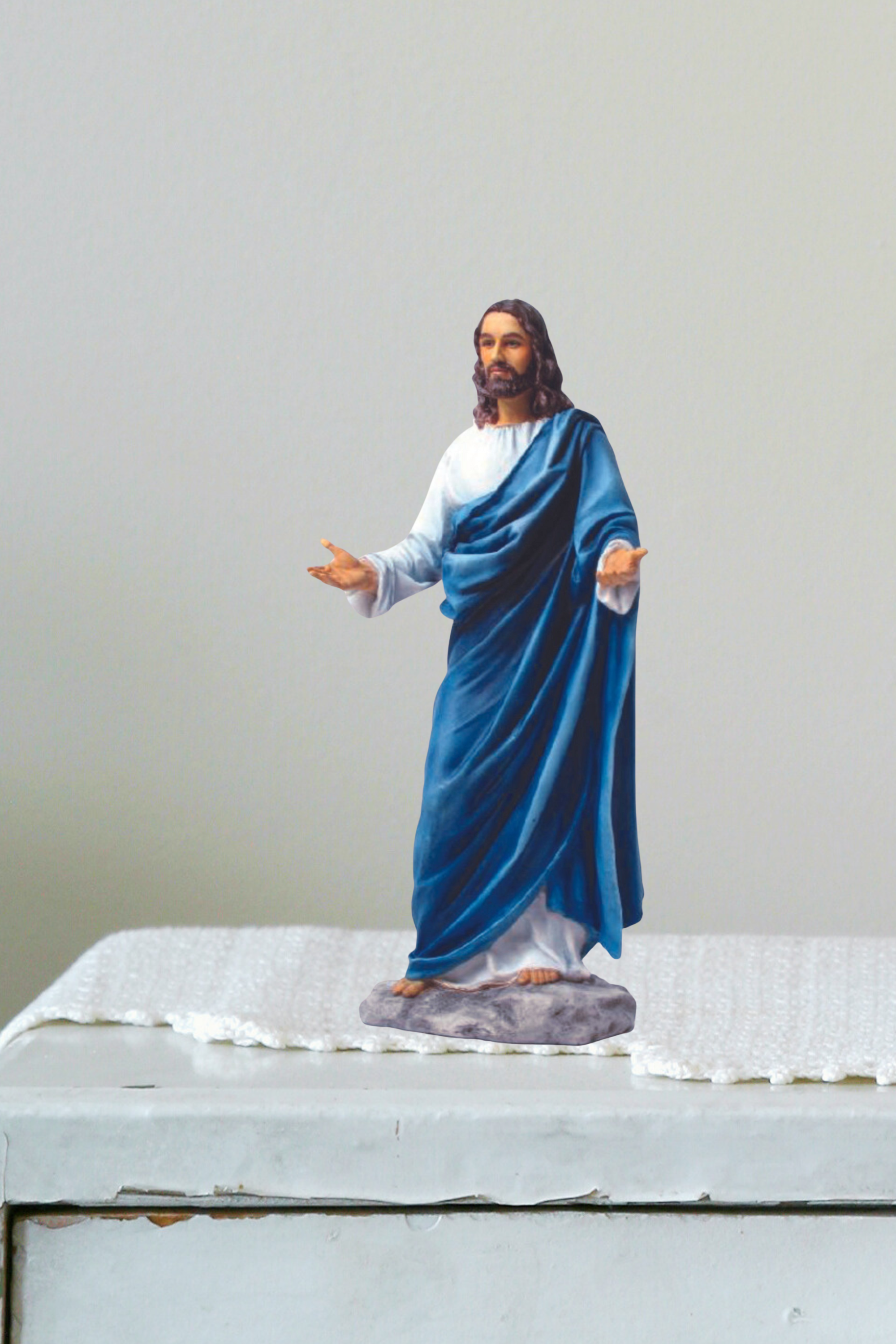Welcoming Christ Statue in Color 12"