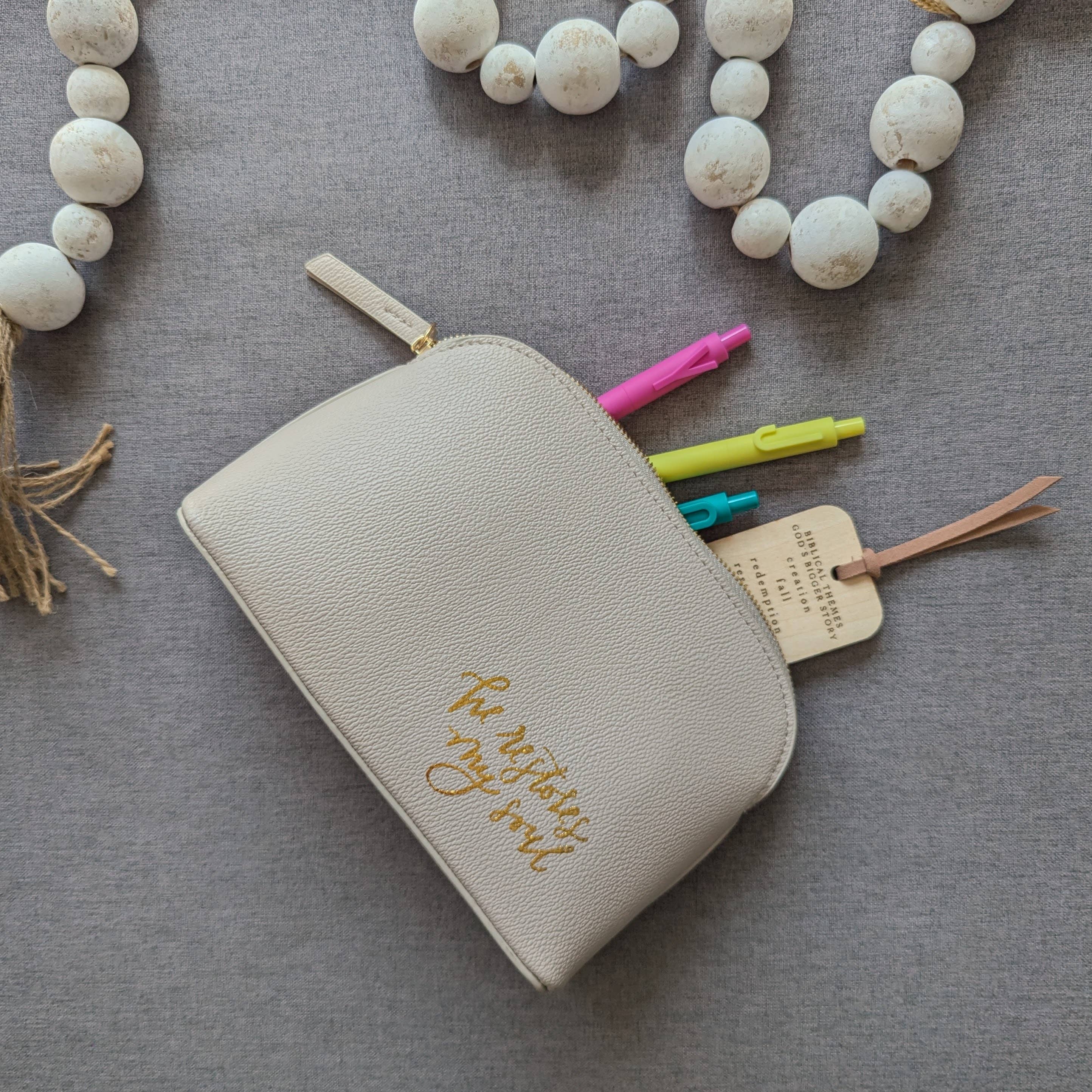 Restores My Soul Zip Pouch