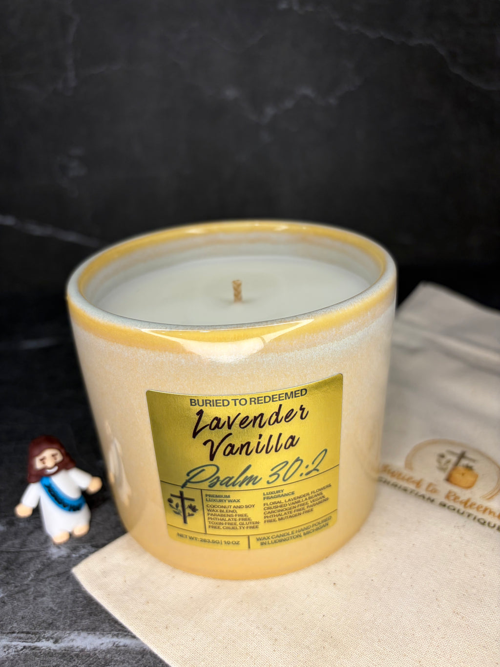 Bible Verse Lavender Vanilla Candle - Psalm 34:18 - 10 oz - Premium USA Ingredients