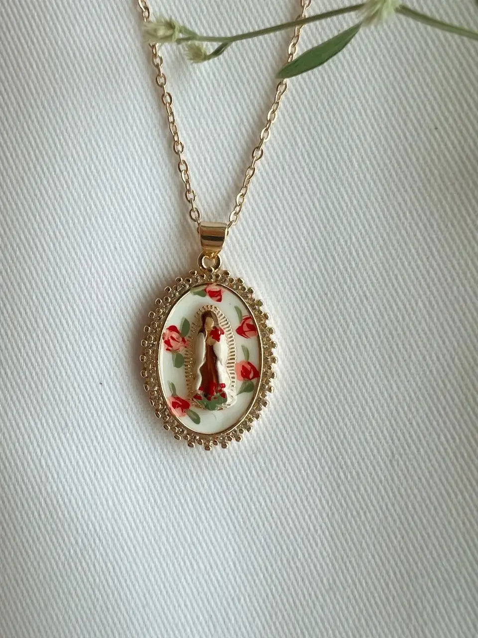 St. Therese of Lisieux, The Little Flower Necklace