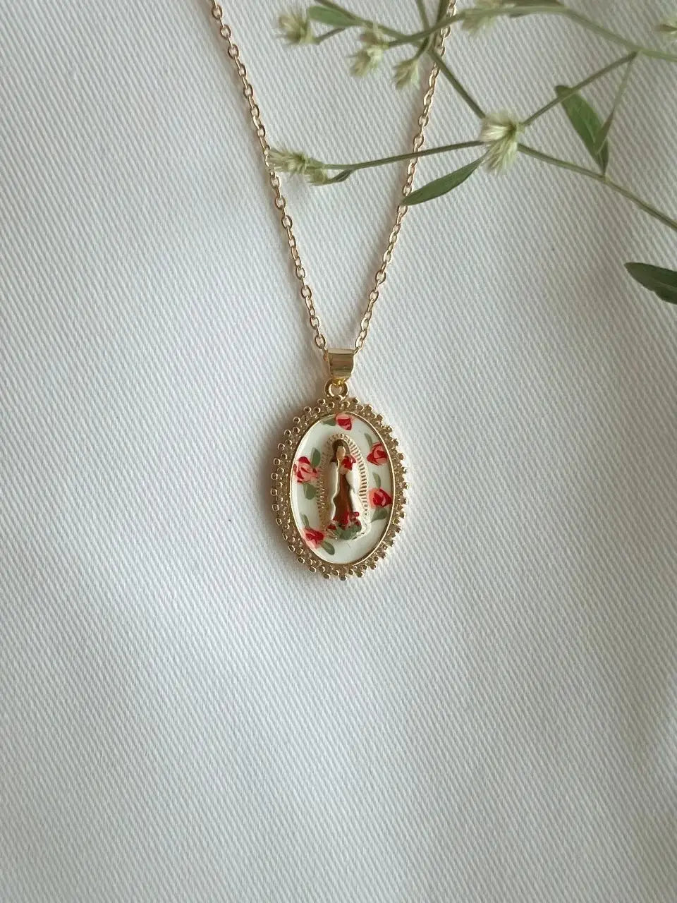 St. Therese of Lisieux, The Little Flower Necklace